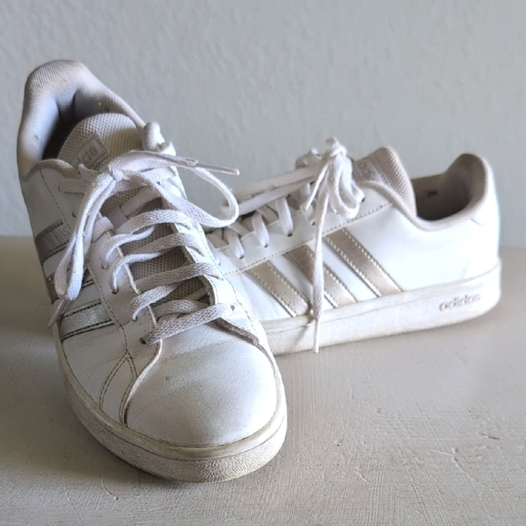 Adidas Grand Court White Sneakers Size 8 - Picture 4 of 7